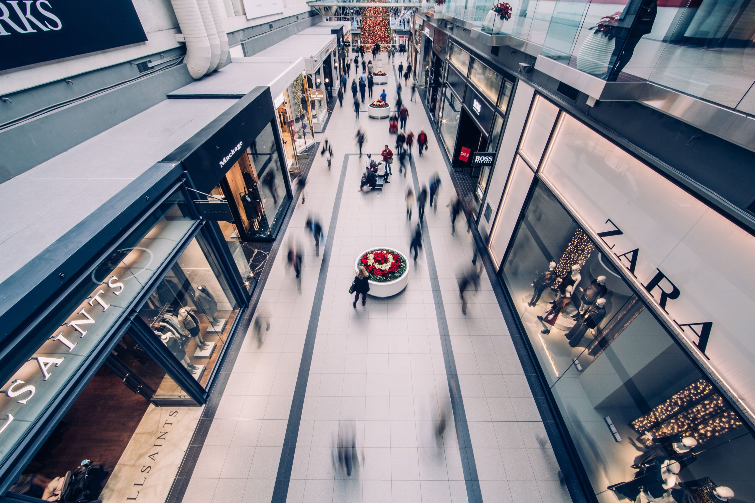 Retail & E-Commerce